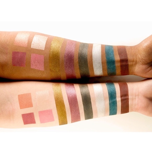 Makeup Bundle - Picture 3 of 6